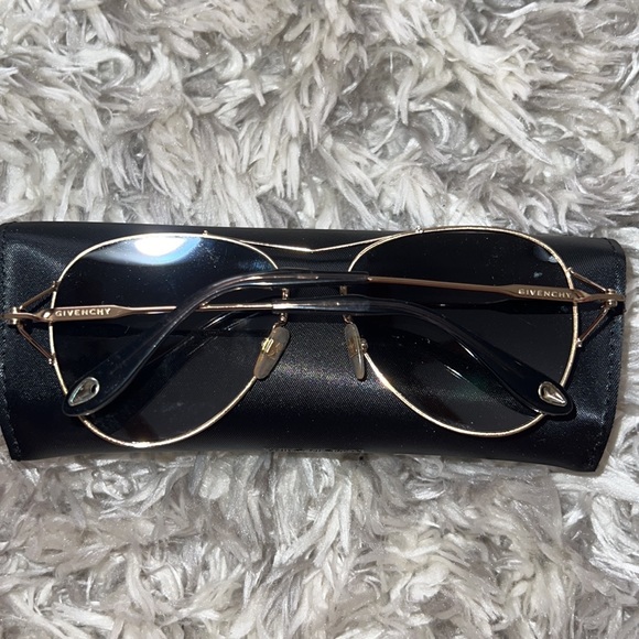 Givenchy Aviator Sunglasses - Picture 5 of 5